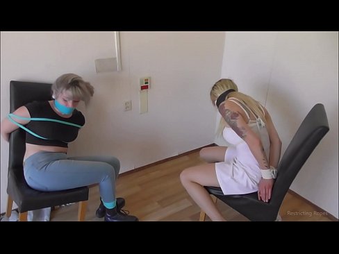 ❤️ Addictus / ligatus et clausus / puella in tribulatione Porno  at porn la.hentaizm.ru
