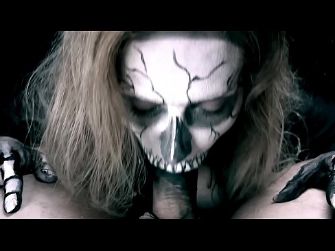 ❤️ Demon puella sugentem gallum cum nigro ore suo deglutivit cum . Porno  at porn la.hentaizm.ru